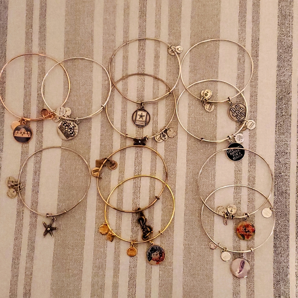 Alex and Ani Bracelets qty 11